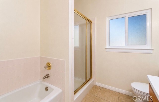 Building Photo - 13445 Oak Mesa Dr