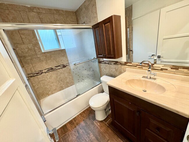 Building Photo - 8343 DUNBARTON - SHORT TERM LEASES AVAILABLE , NEWER*4 BD*3BA*TOWNHOME*PRIVATE YARD*WASHER/DRYER*