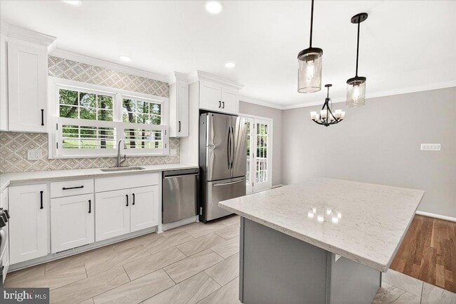 Building Photo - 11905 Hunters Ln