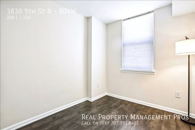 Building Photo - 3830 9th St N