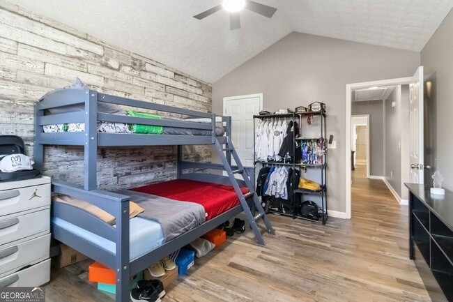 Building Photo - 1108 The by Way