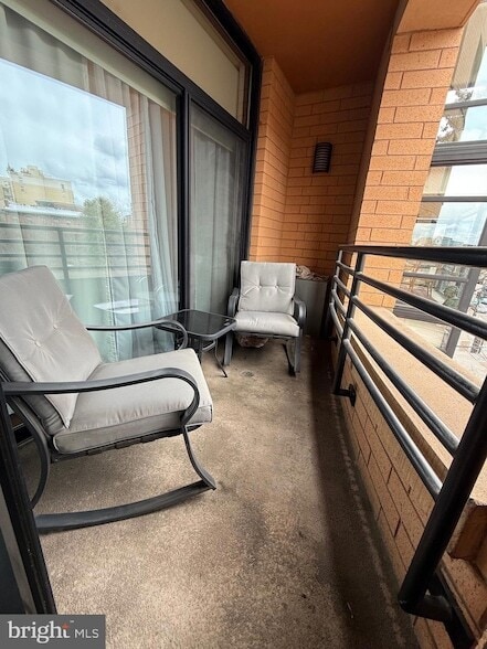 Building Photo - 1010 Massachusetts Ave NW