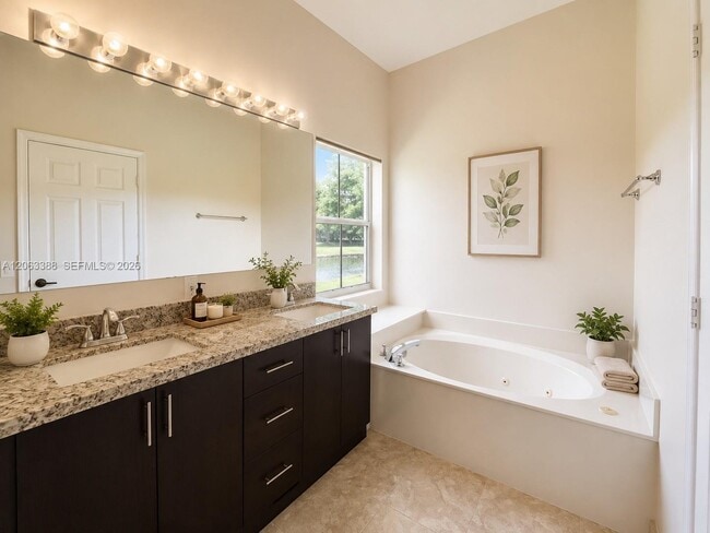 Building Photo - 837 Tanglewood Cir