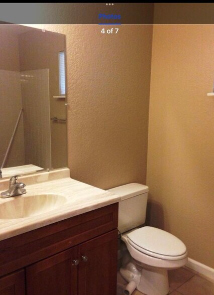 Building Photo - 924 Kingery Dr
