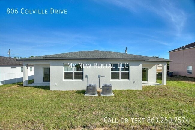 Building Photo - 806 Colville Dr