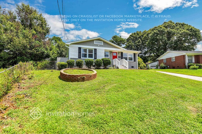 Building Photo - 4420 Birkdale Dr