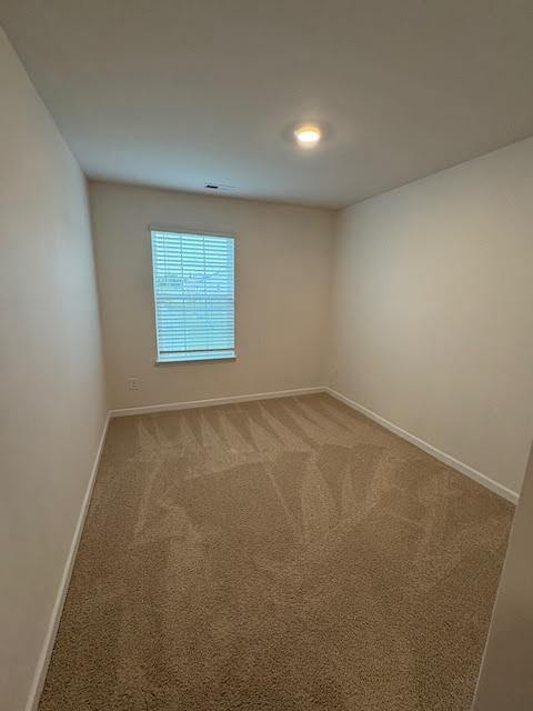 Building Photo - "Charming 3-Bed Townhouse with Granite Ele...