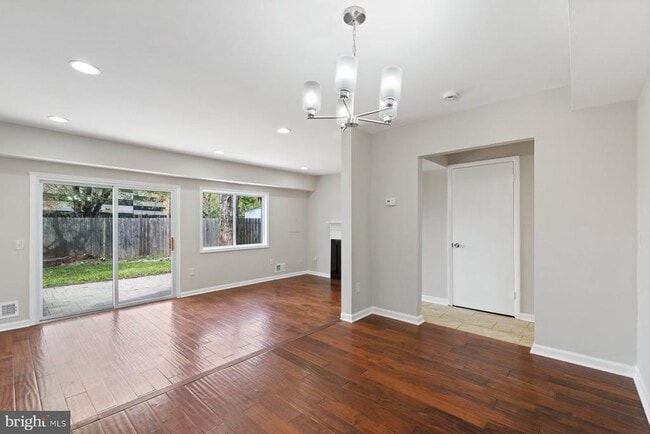 Building Photo - 759 Palmer Dr