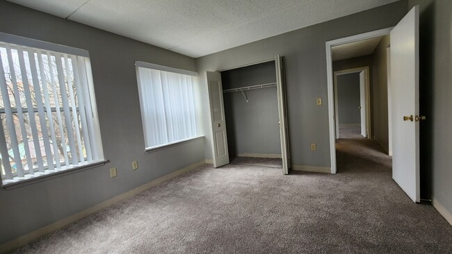 Building Photo - 15 Harbor Point Blvd