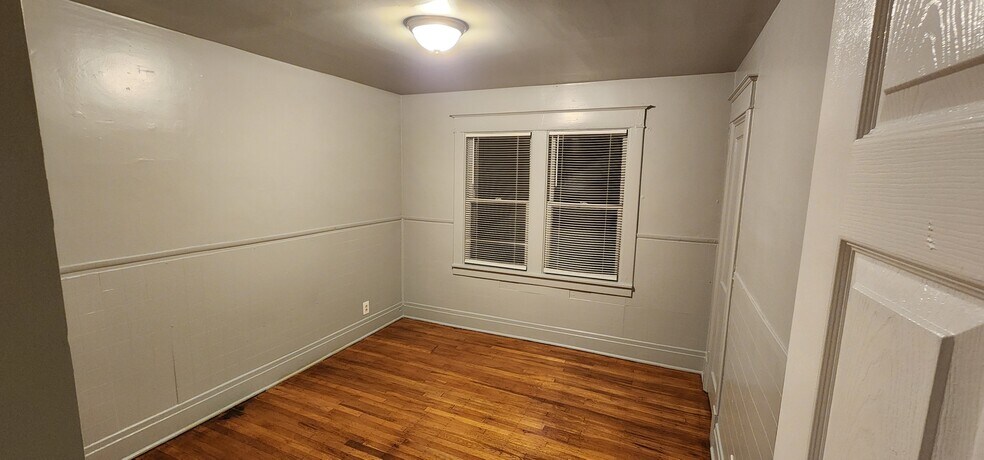 Building Photo - 204 Winspear Ave