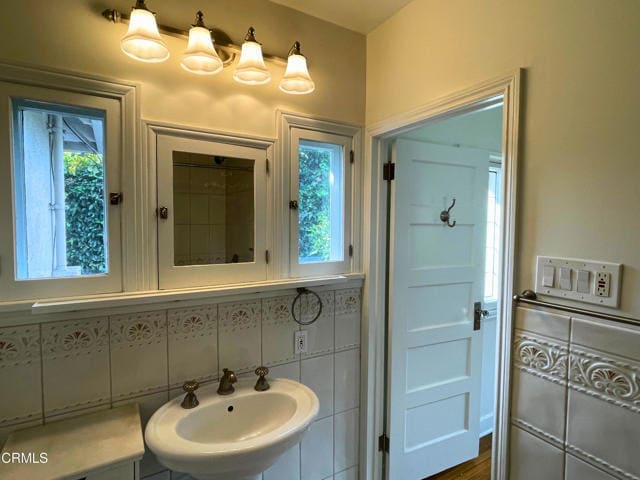 Building Photo - 31 Oak Knoll Gardens Dr