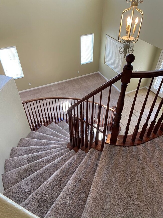 Building Photo - Gorgeous 2 Story Home Available Soon in Ga...