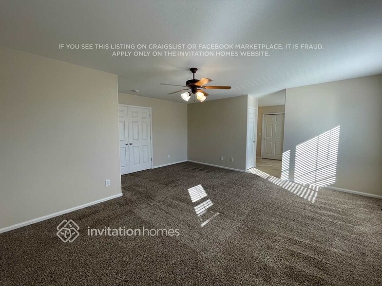 Building Photo - 765 Diamond Rim Dr