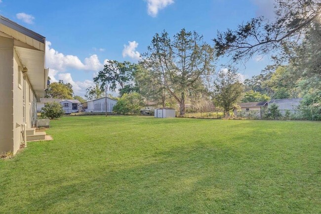 Building Photo - 14025 SE 54 Ct