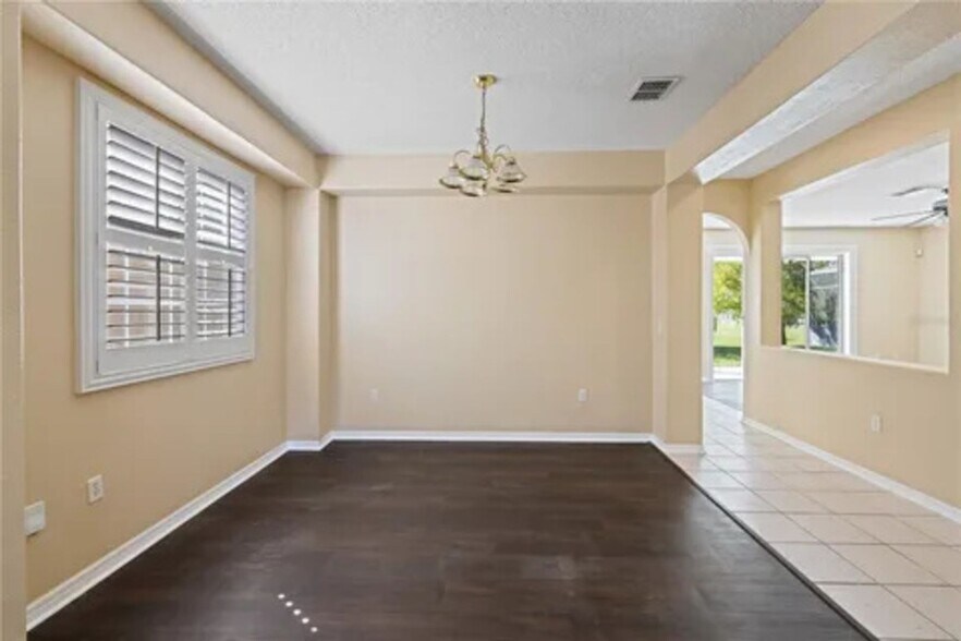 Building Photo - 14535 Lake Underhill Rd