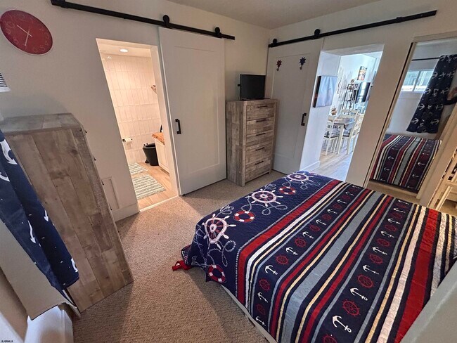 Building Photo - 9415 Pacific Ave