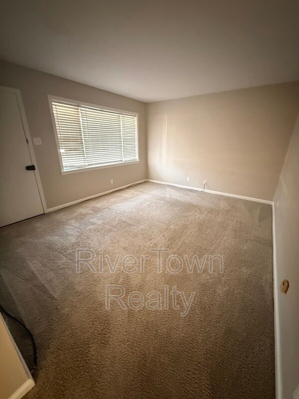 Building Photo - 4683 Tarkington Dr