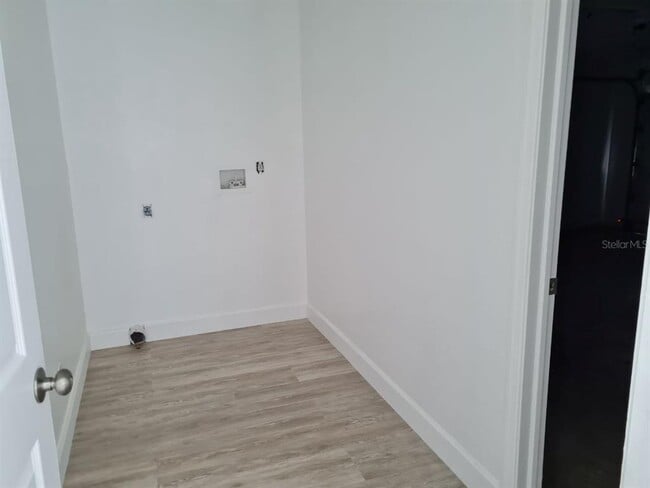 Building Photo - 25892 Aysen Dr