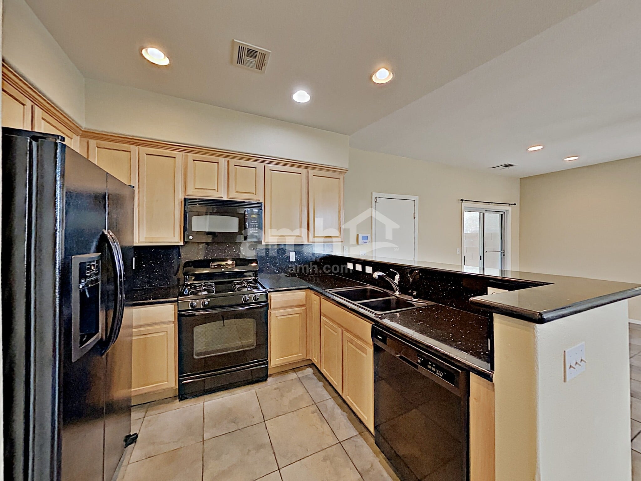 Building Photo - 9771 Hanover Grove Ave