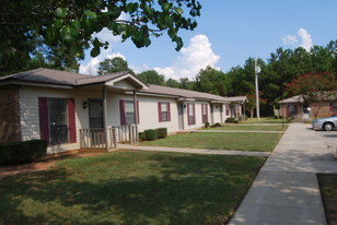 Building Photo - Fieldcrest Apartments