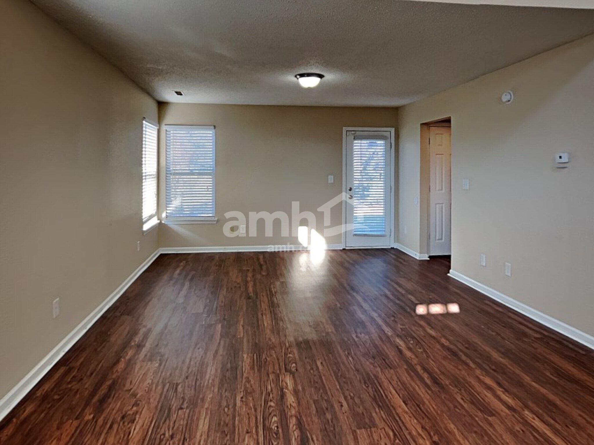 Building Photo - 4708 Whitview Ln