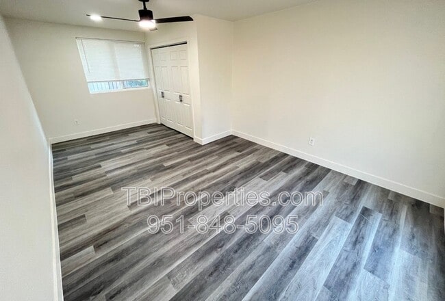 Building Photo - 515 Ramona Ave N