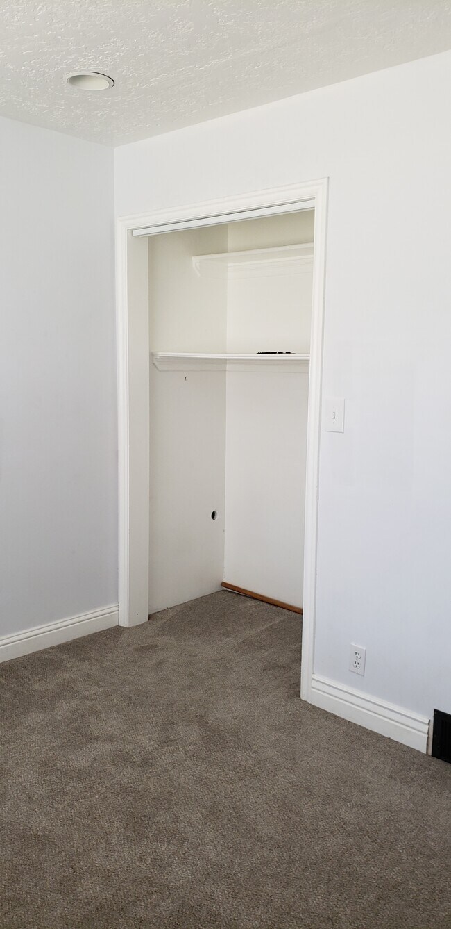 Bedroom 1 - 926 N 800 W