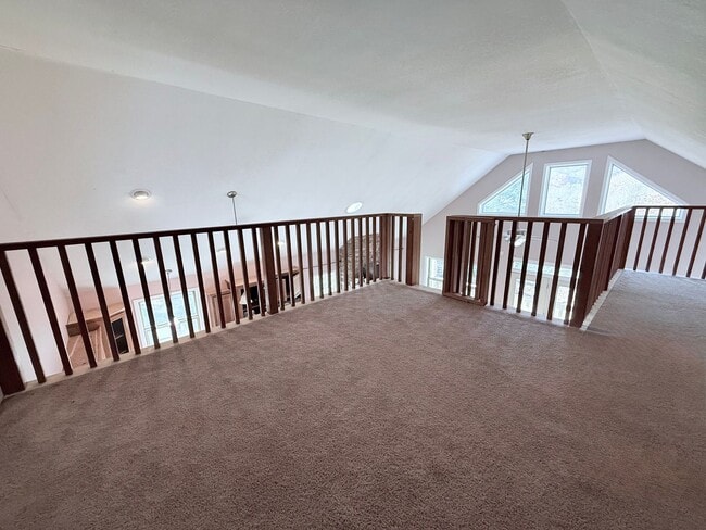 Building Photo - Beautiful Mountain Home near Cleveland