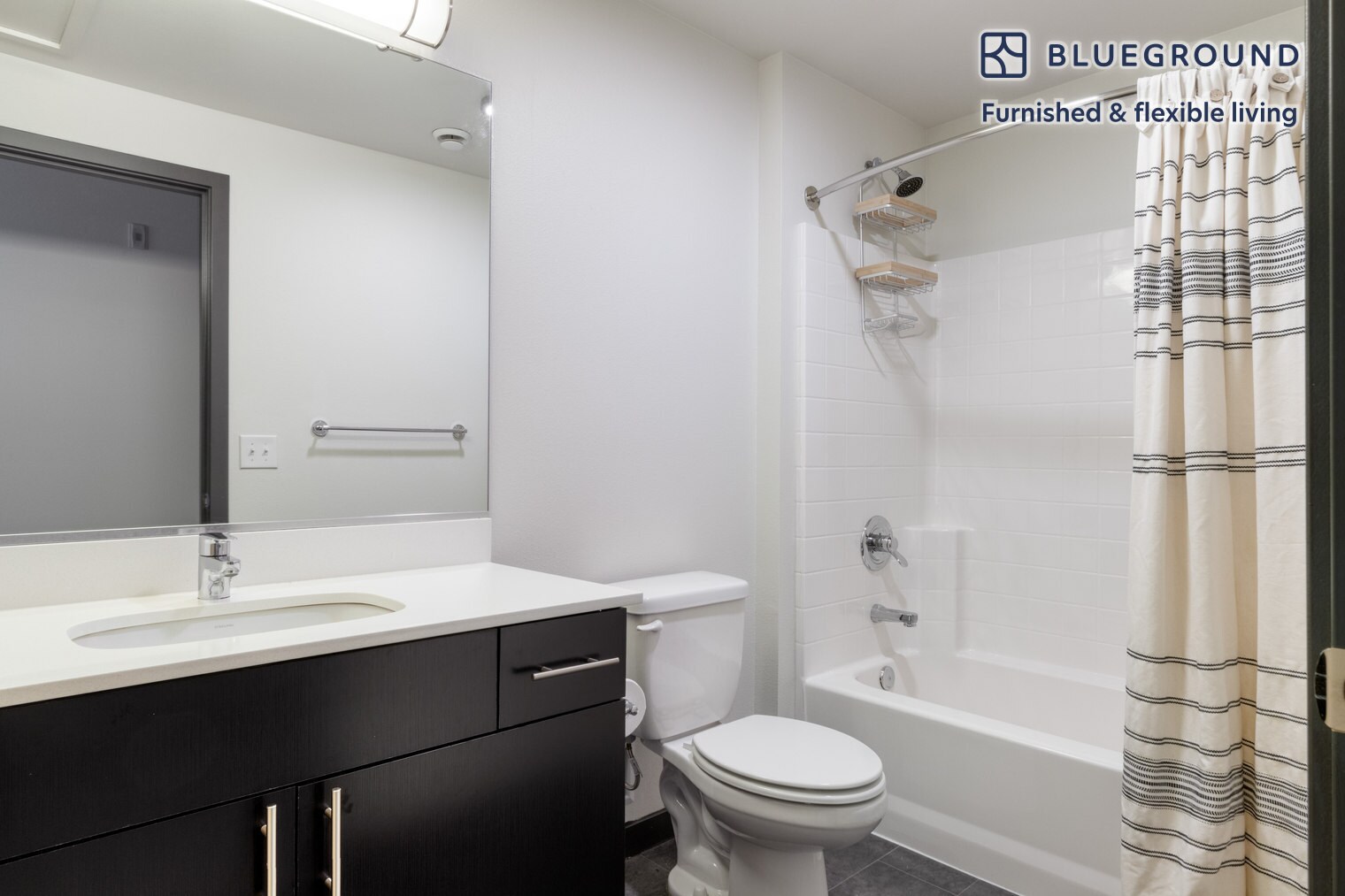 Building Photo - 15566 Northeast 22nd Place-SI FL3-ID552