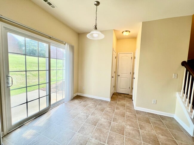 Building Photo - 7111 Adare Mews Rd