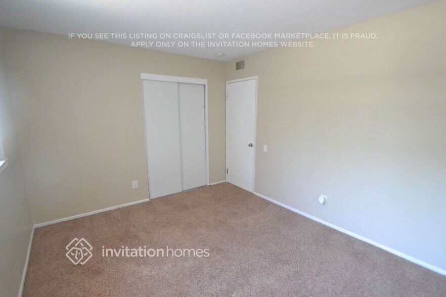 Building Photo - 23946 Rotunda Rd