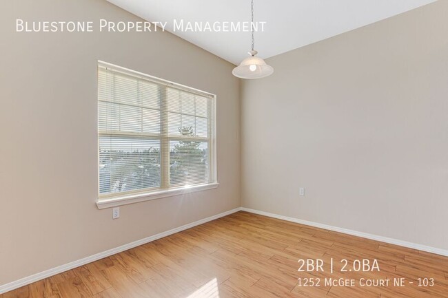Building Photo - 1252 Mcgee Ct NE