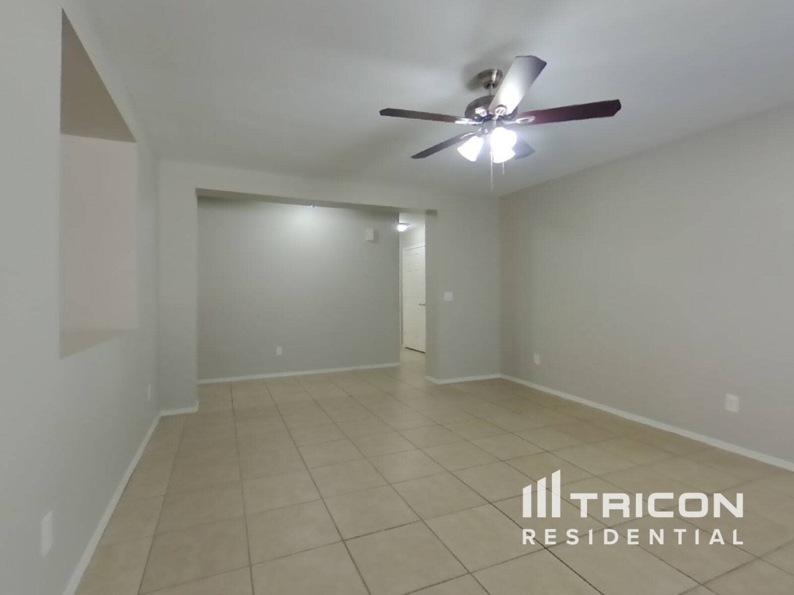 Building Photo - 10534 W Carlota Ln