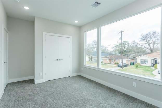 Building Photo - 4536 Sunflower St