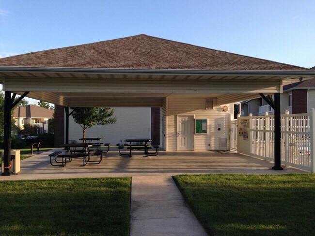Building Photo - 1100 KENNESAW