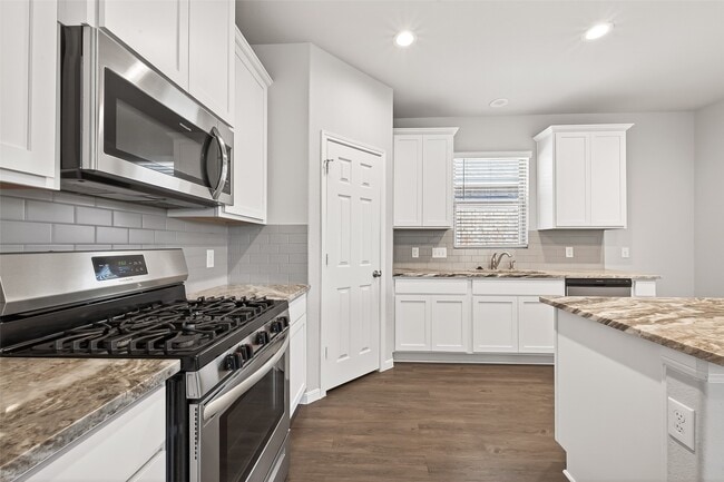 Building Photo - 17727 Chartertree Ln