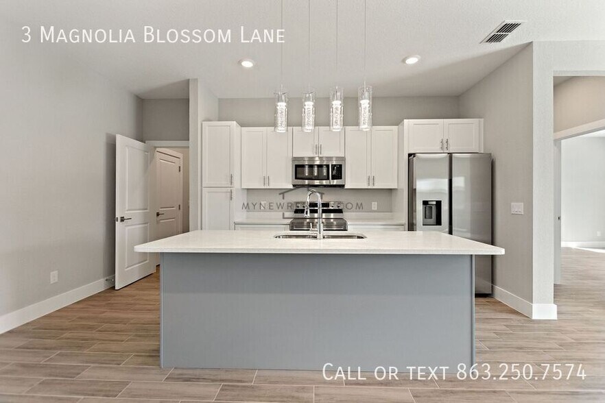 Building Photo - 3 Magnolia Ln