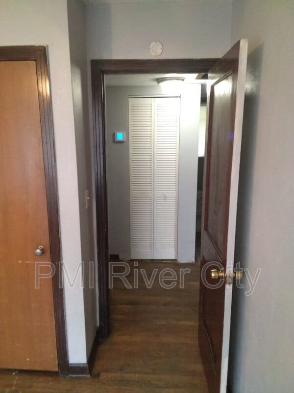 Building Photo - 5223 Polan Ln
