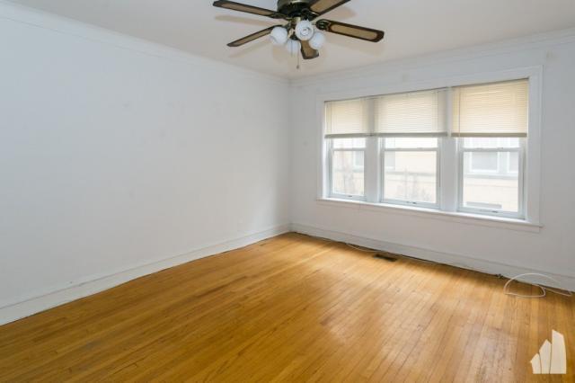 Building Photo - 1 bedroom in Chicago IL 60640