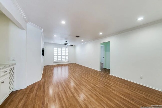 private bedrooms layout - 7815 Broadway St