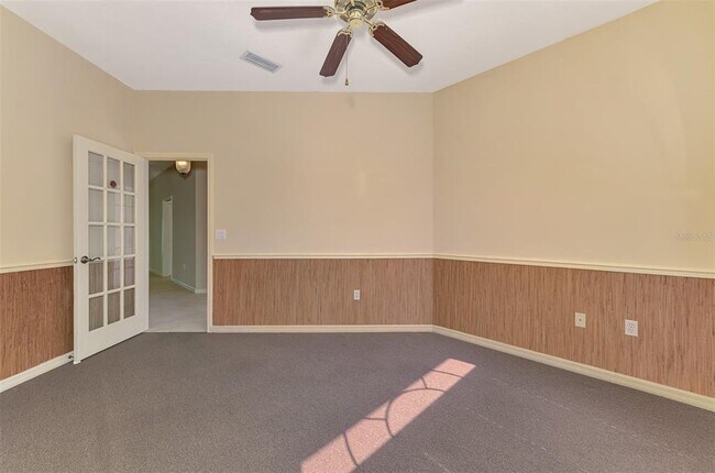 Building Photo - 4350 Iola Dr