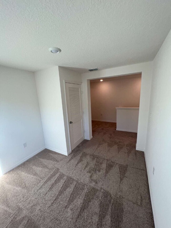 Building Photo - 5324 New Friendship Pl