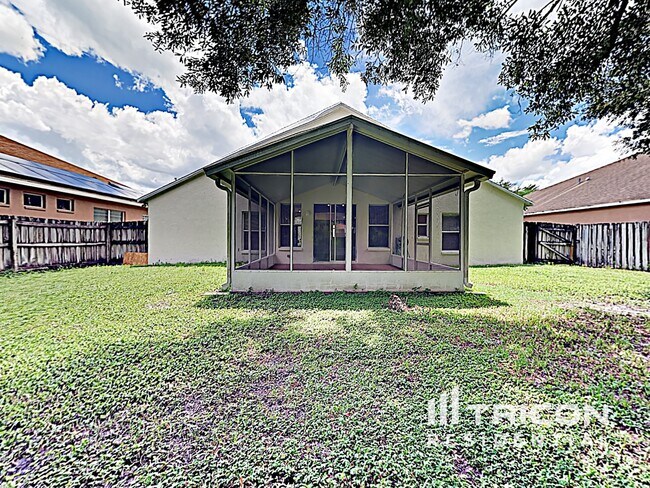 Building Photo - 23145 Emerson Way