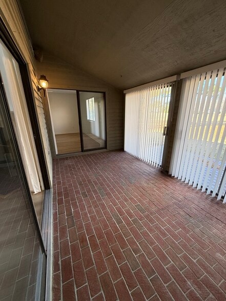 Conditioned Sunroom - 5935 Inland Greens Dr