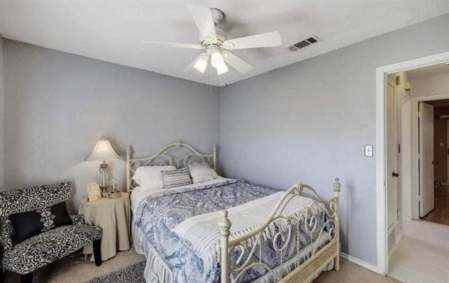 Building Photo - 2213 Woodcreek St