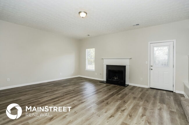 Building Photo - 150 Concord Terrace