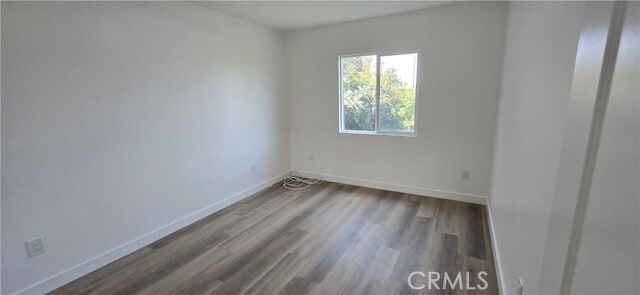 Building Photo - 833 E 92nd St