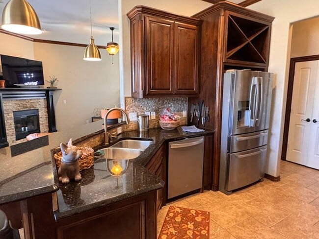 Building Photo - 3 bed plus office , 3 car garage with storm shelter, shop with electric and covered patio in Moor...