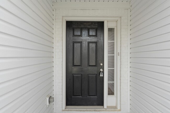 Building Photo - 657 Cielo Vista Rd