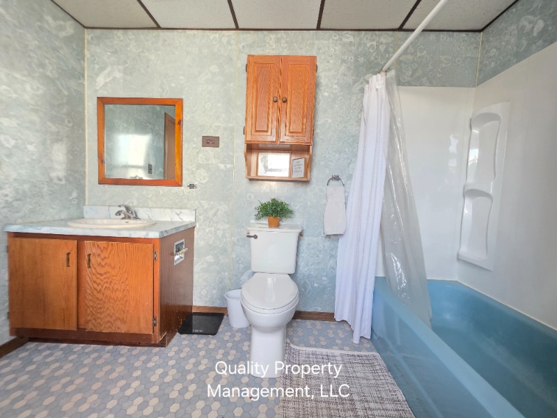 Building Photo - 82 Fourth St